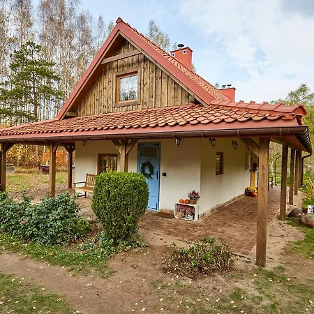 Siedlisko Przystanek Szczescie Piasutno