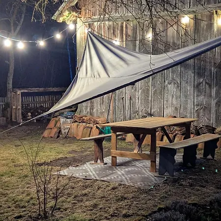 Siedlisko Przystanek Szczescie Apartmán *