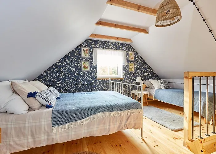 Siedlisko Przystanek Szczescie Piasutno